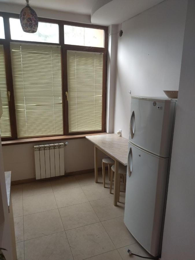 Abovyan 36 Apt & Tour Yerevan Ngoại thất bức ảnh